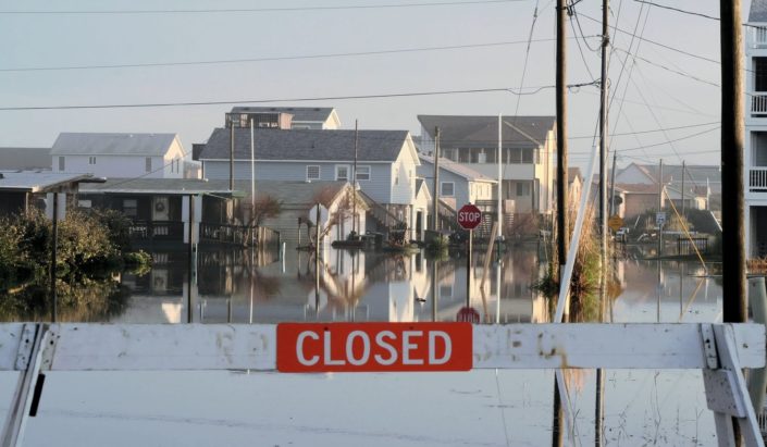 Flood Risk Flood Risk & leveraging Location Intelligence